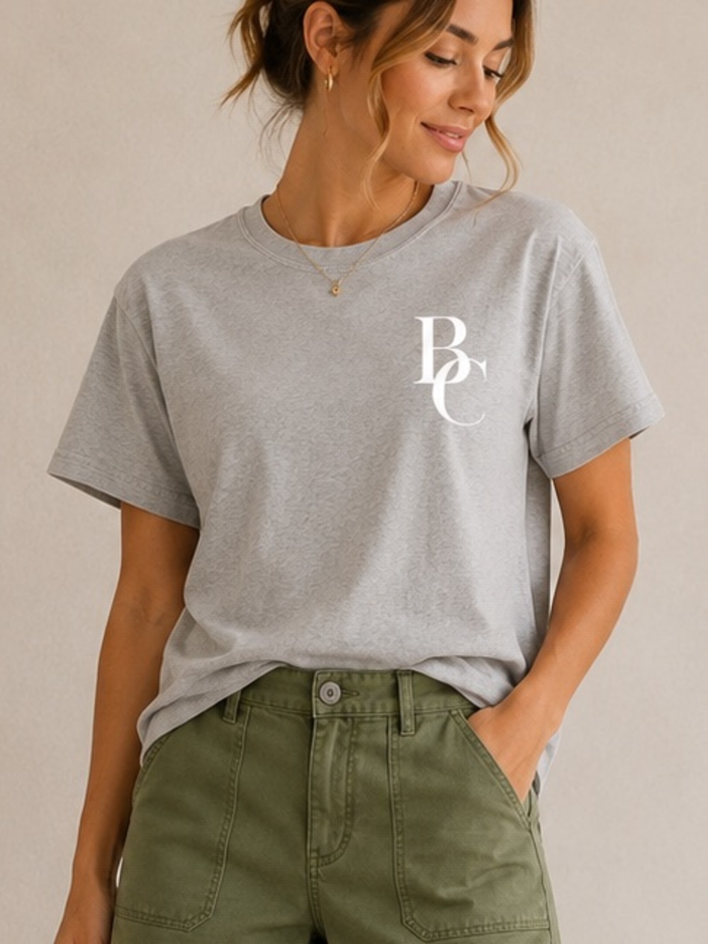 Comfort Colors BC gráfic shirt on the back size M